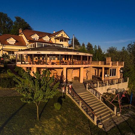 Pansion Rody Panzió Gornja Stubica Kültér fotó