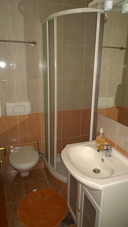 Pansion Rody Panzió Gornja Stubica Kültér fotó