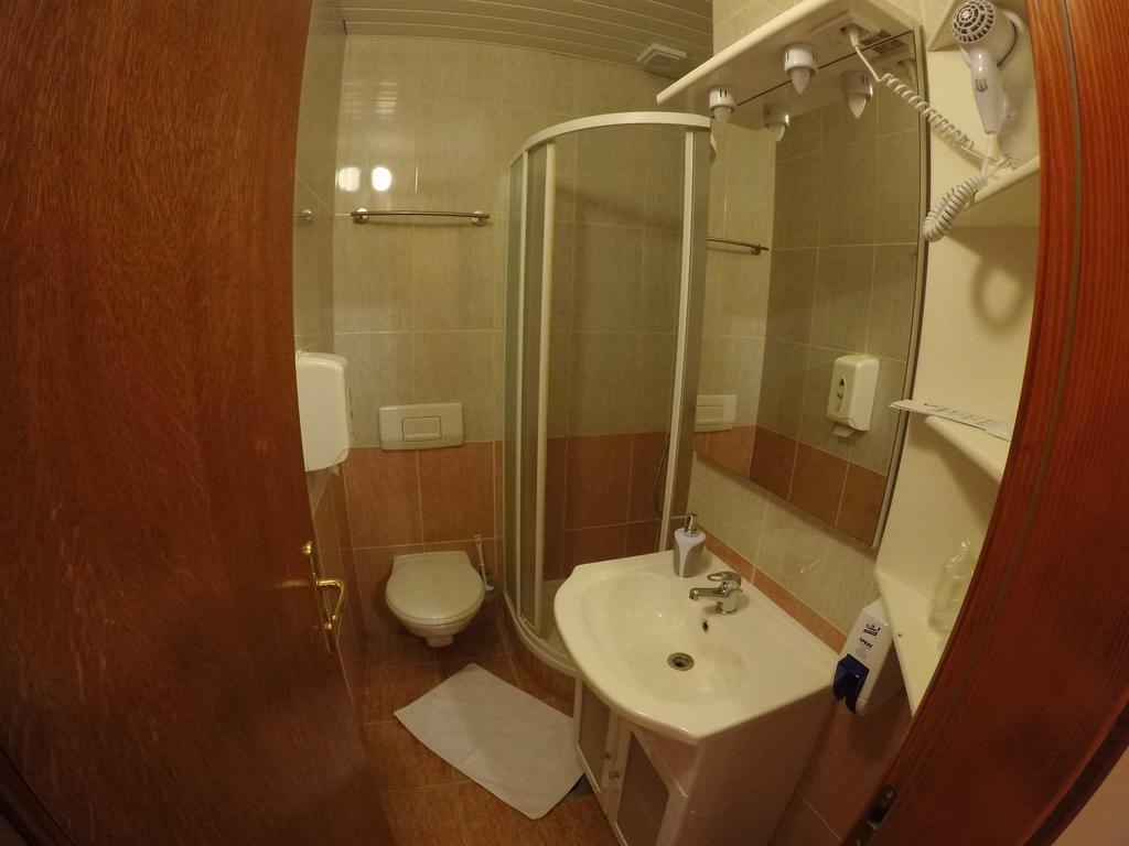 Pansion Rody Panzió Gornja Stubica Kültér fotó